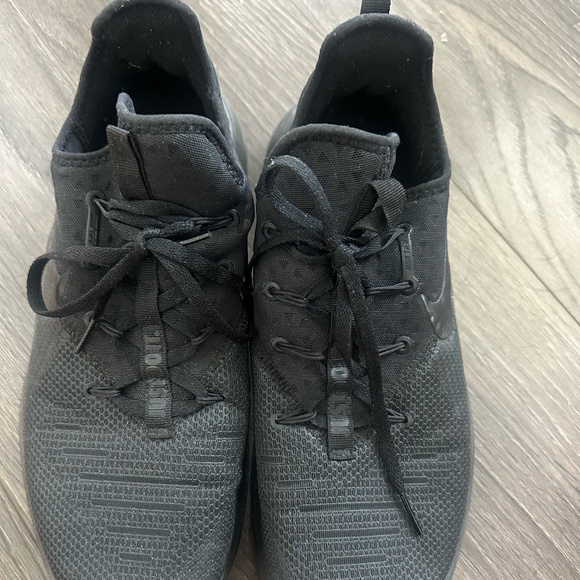 MENS BLACK NIKE FREE RUN TR 8 - TRAINING SHOE - SIZE 10.5 GOOD - Picture 3 of 4